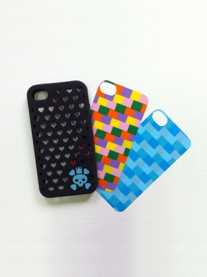 Skulluminous iphone 4 case (Black)